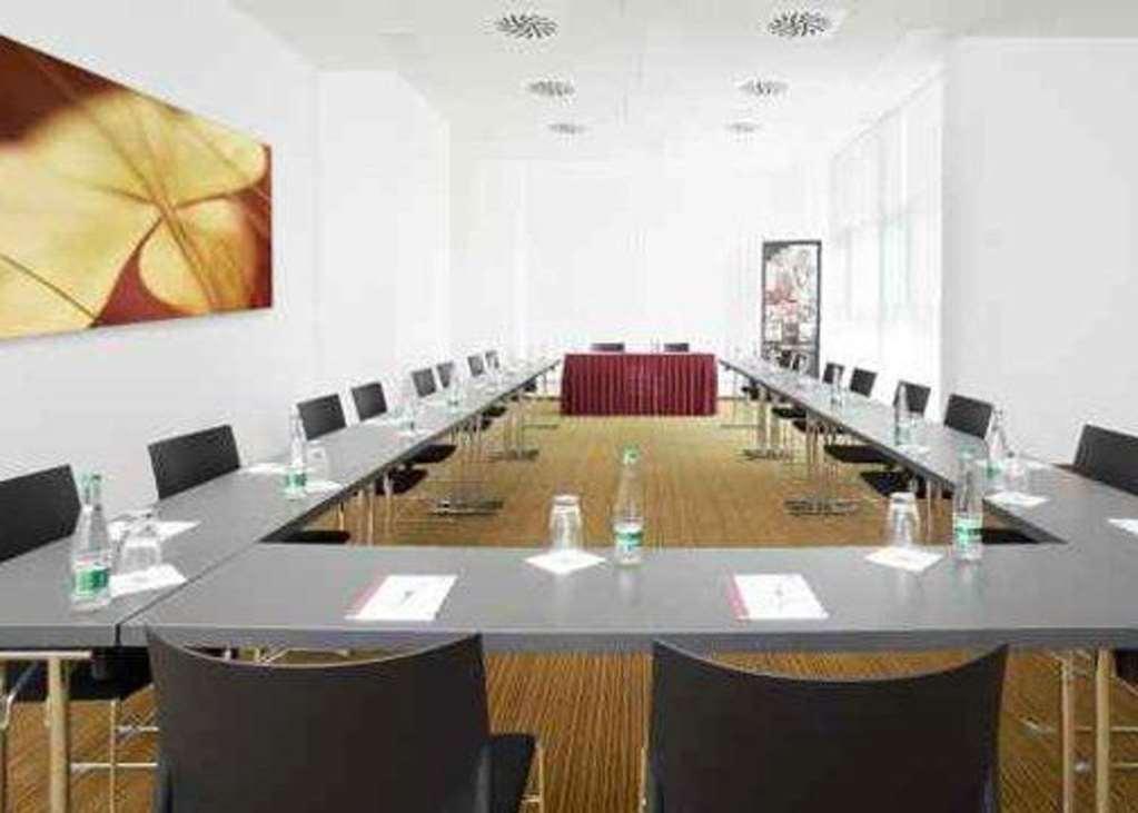 Clarion Congress Hotel