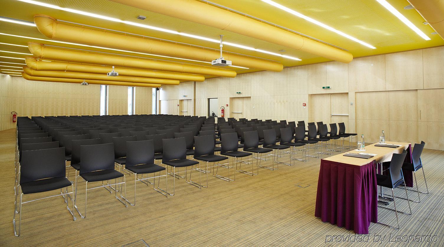 Clarion Congress Hotel